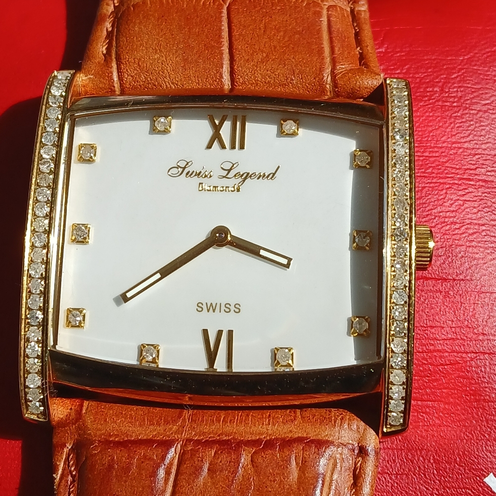Swiss Legend Unisex Beverly Hills Diamond White MOP Dial Leather 40037-YG-02